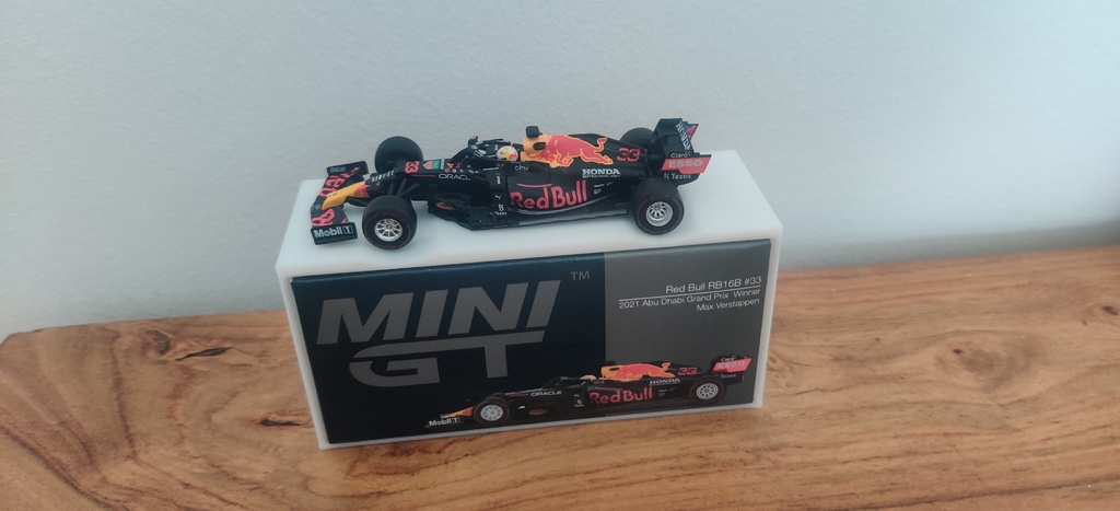 Мини GT стенд для F1