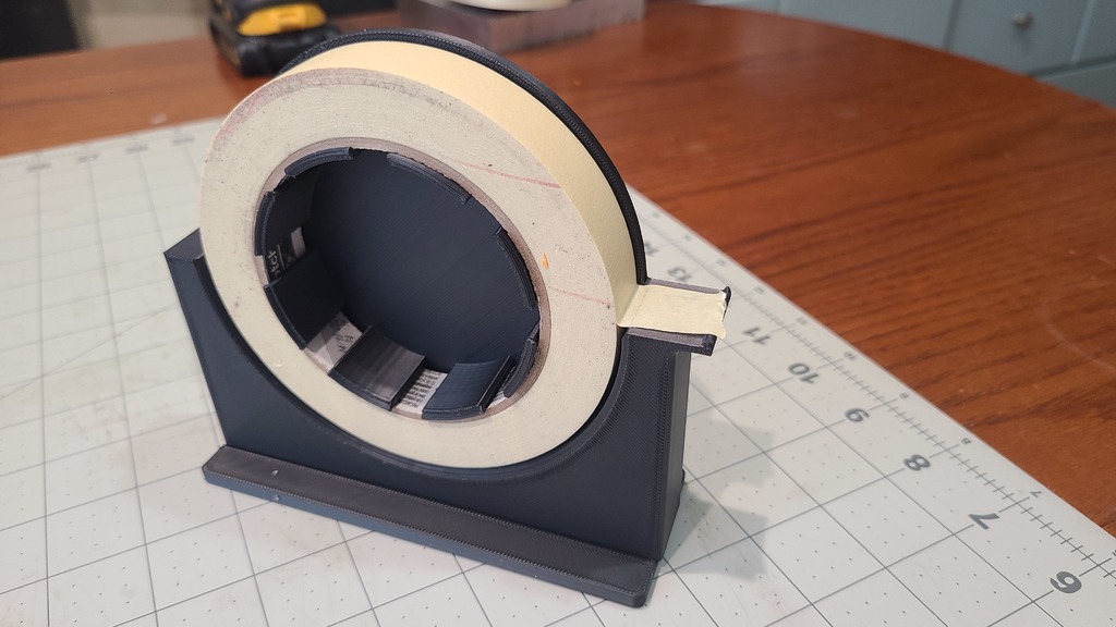 Диспенсер для малярной ленты