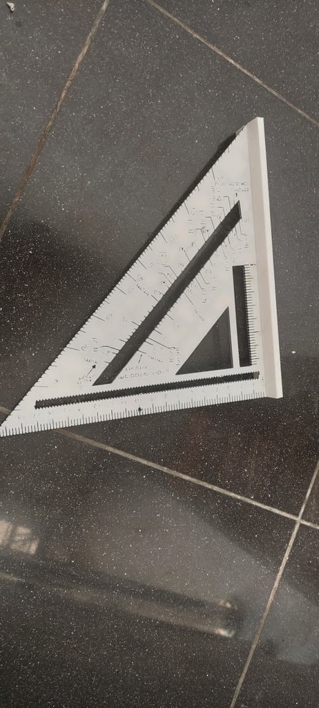 Металлический шаблон для стропил в метрической системе