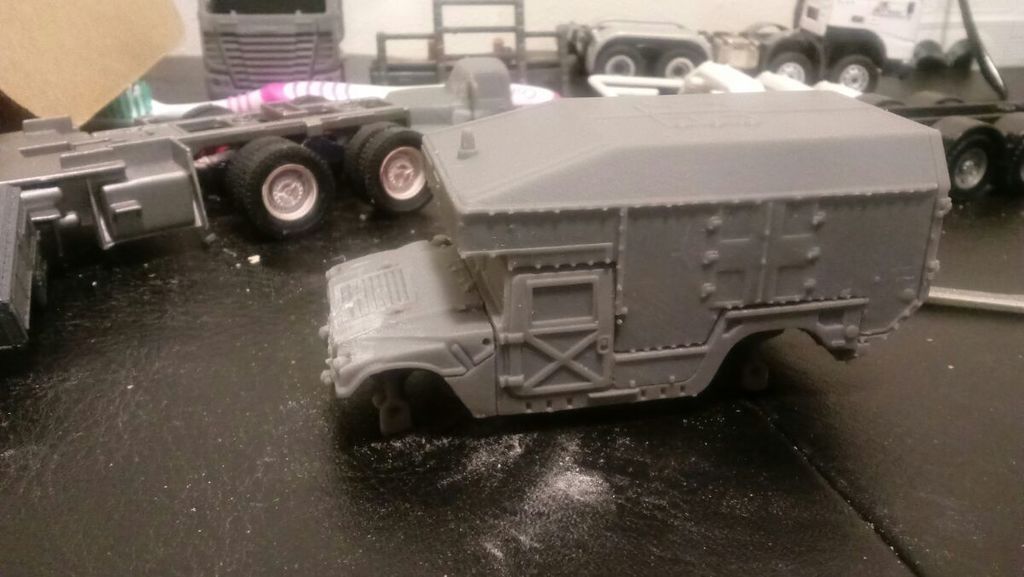 AM General M9973 HMMWV Военный Хамви Ambulance (Масштаб 1/48)