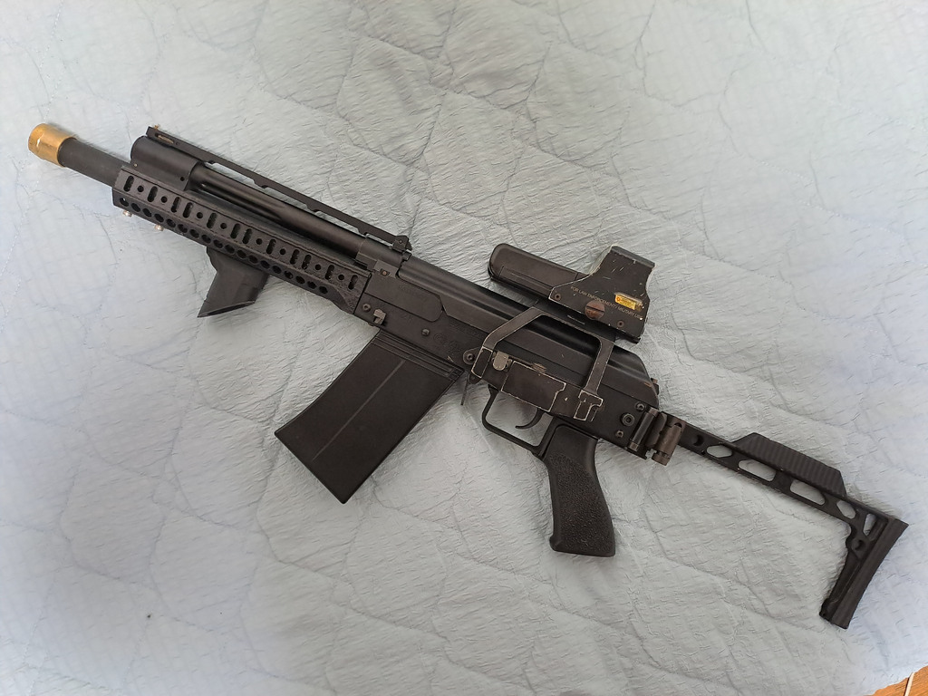 Ручка Зенитко для Tokyo Marui Saiga 12K