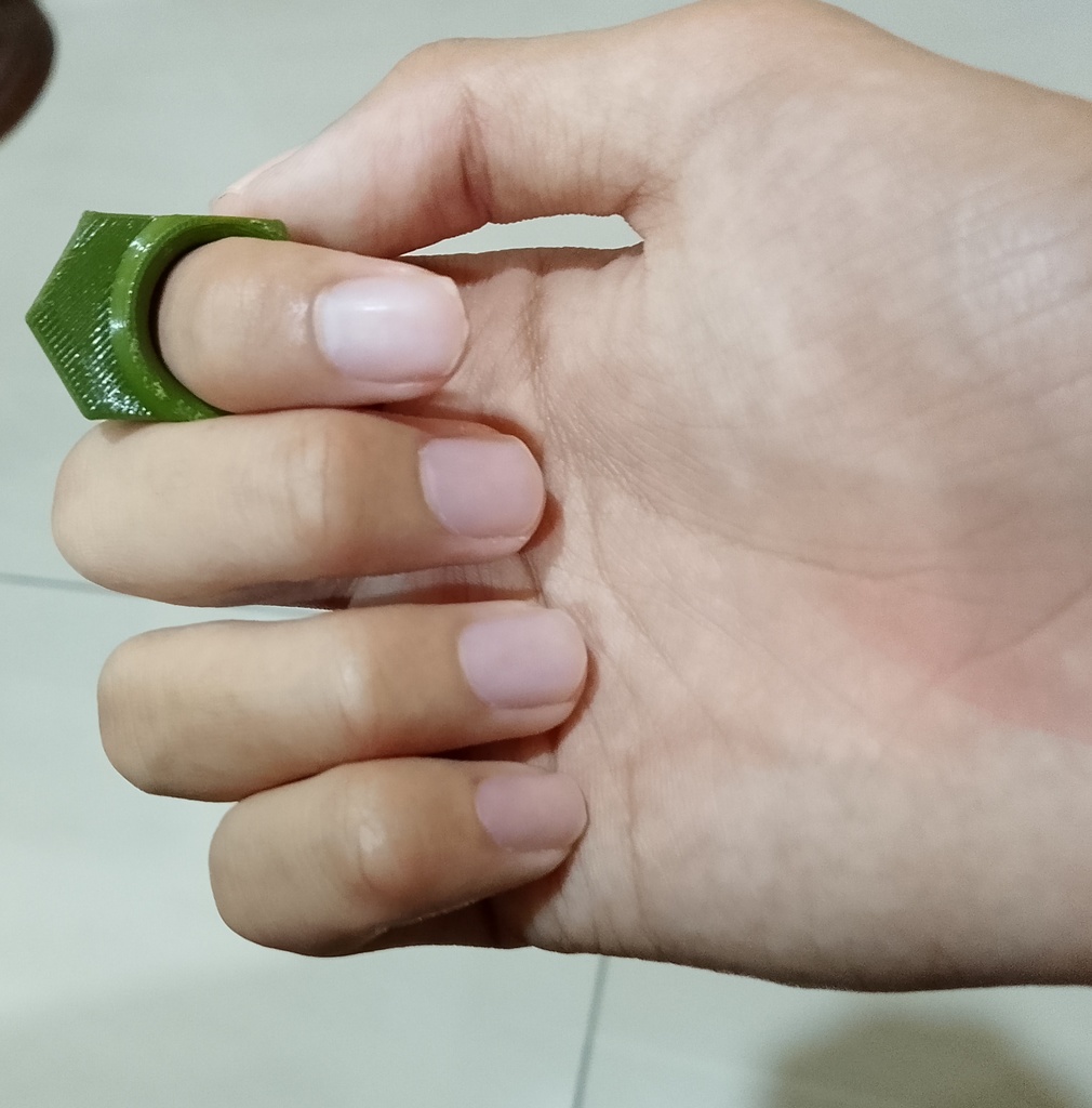 Кольцо для самозащиты