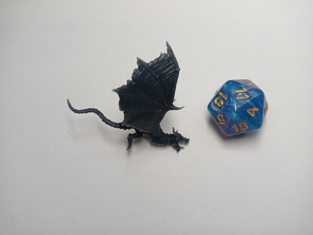 Миниатюра Десертного Дракона