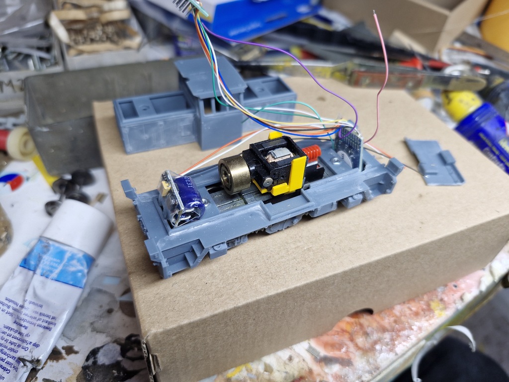 Дизельный локомотив CMI / John Cockerill NH 500 B в масштабе H0