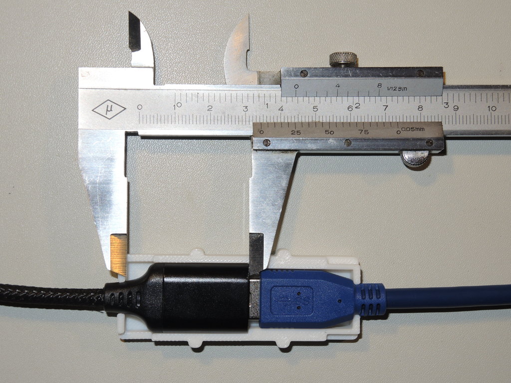 Корпус для USB-коннекторов (кастомизируемый)