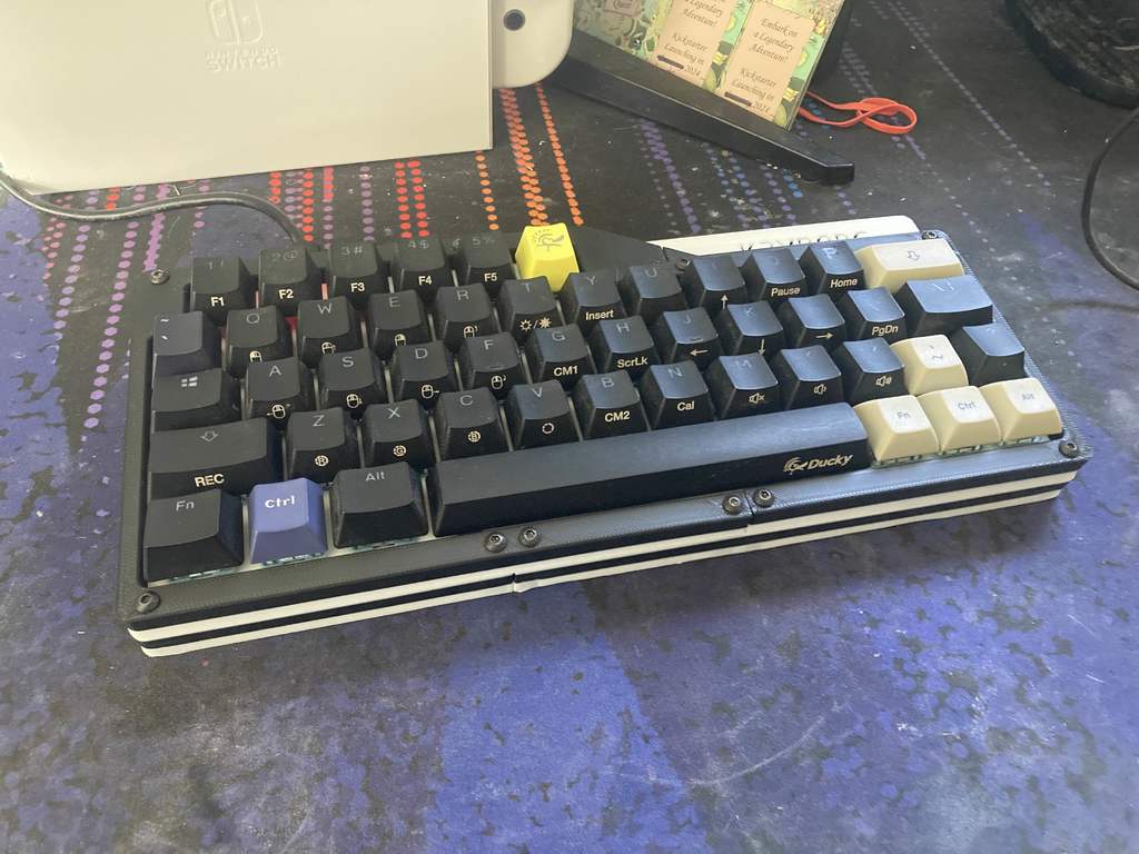 Механическая клавиатура K3YB0RG