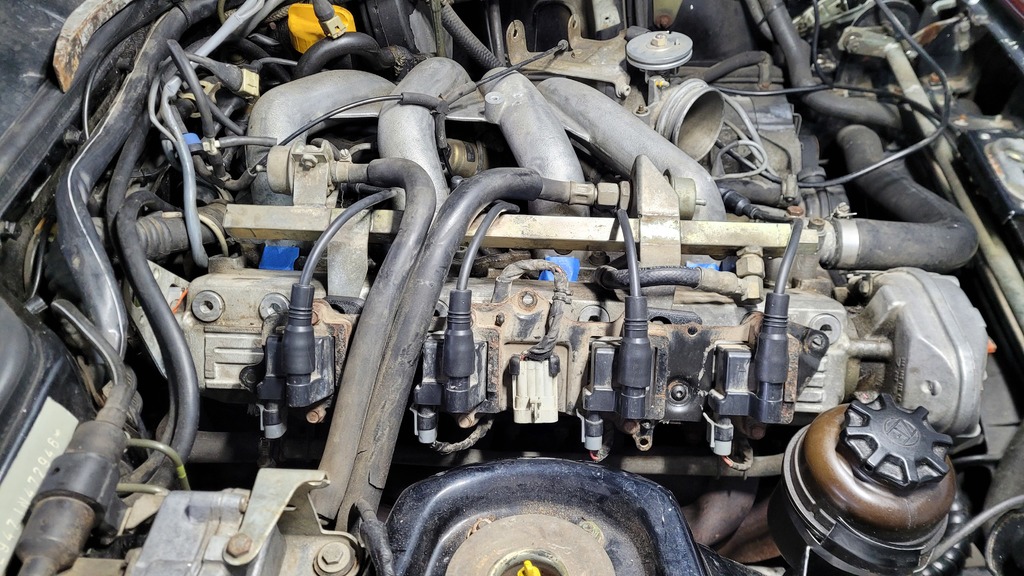 Кронштейны для катушек LS на Porsche 944