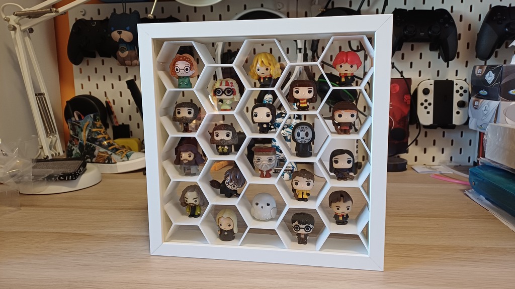 Рамка IKEA для фигурок Funko Pop