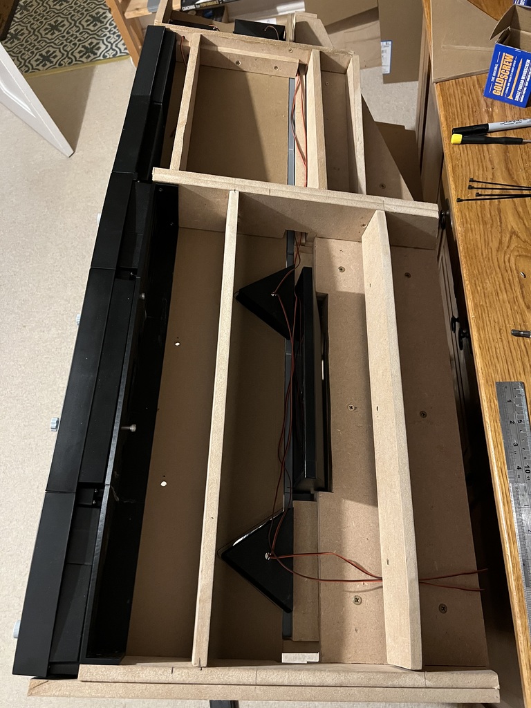 A320 MIP Фонари и Подсветка Tray