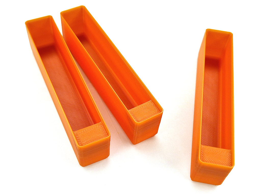 Модульный контейнер для хранения DIP-резисторов