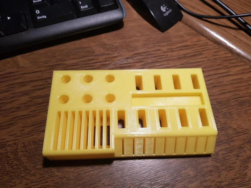 Органайзер для стола с USB и картами