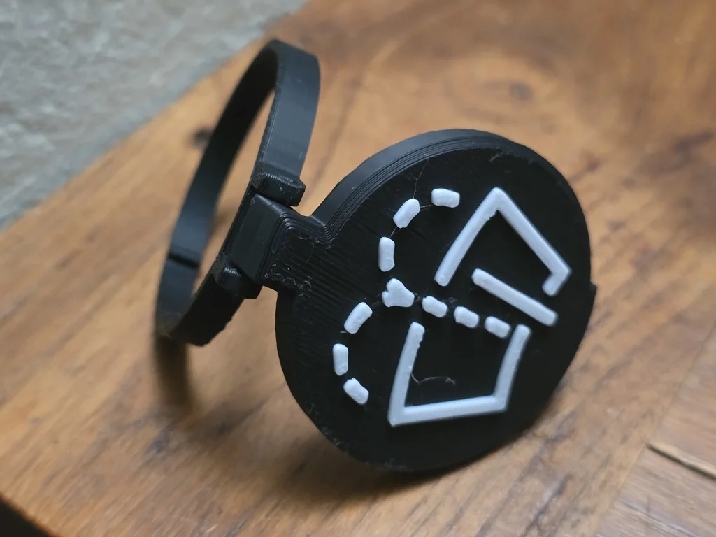 Крышка бачка стеклоомывателя Print-in-Place