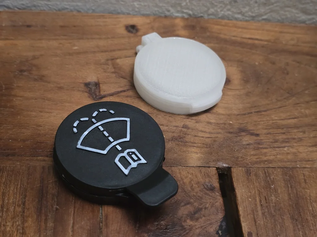 Крышка бачка стеклоомывателя Print-in-Place