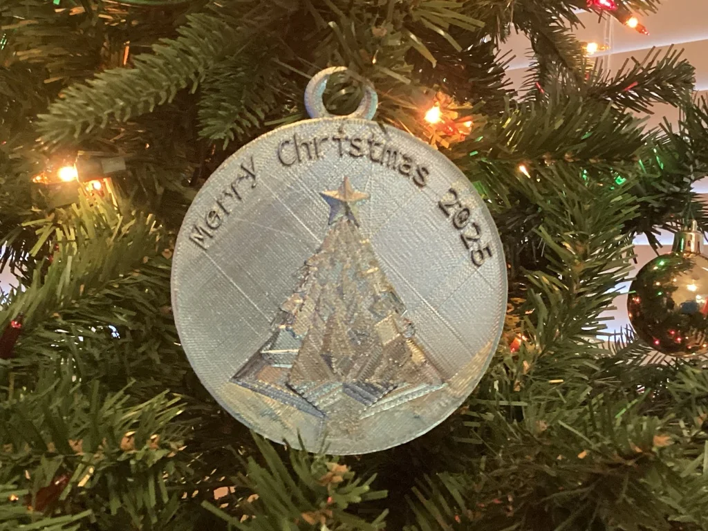  ornaments Merry Xmas 2025