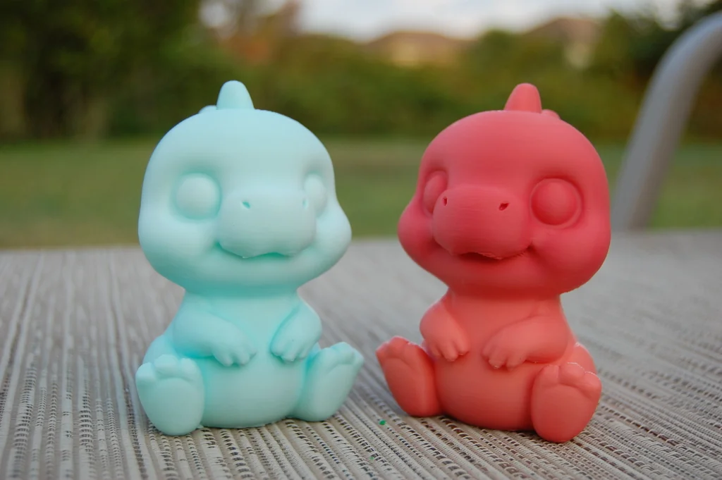 Очаровательный малыш динозавр для 3D-печати