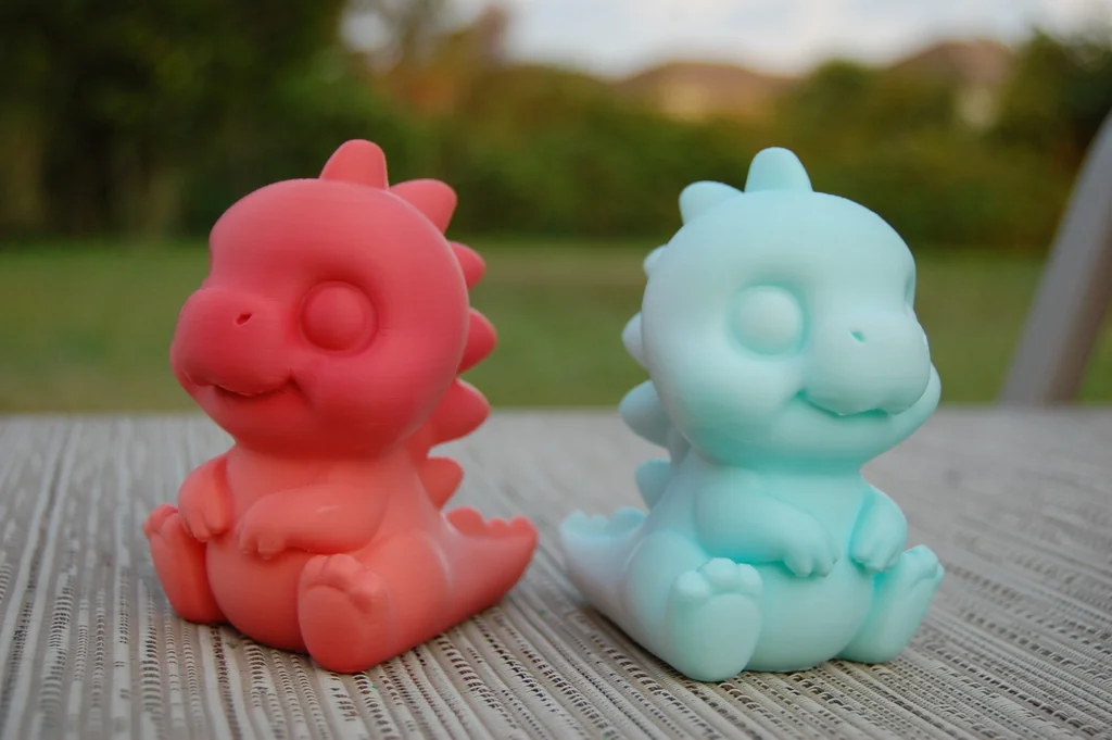 Очаровательный малыш динозавр для 3D-печати