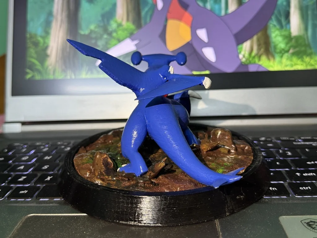 Модель Garchomp - Статуя Покемона