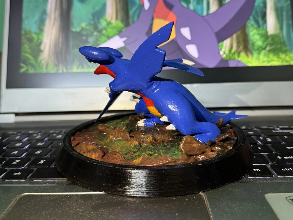 Модель Garchomp - Статуя Покемона