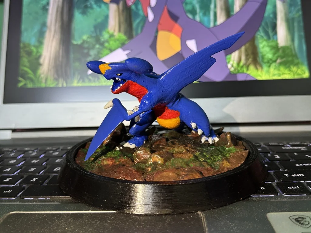 Модель Garchomp - Статуя Покемона