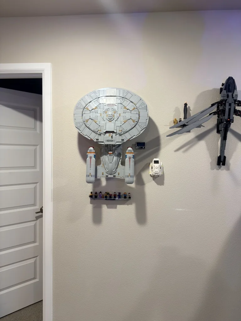 Крепление для модели Лего Star Trek Enterprise