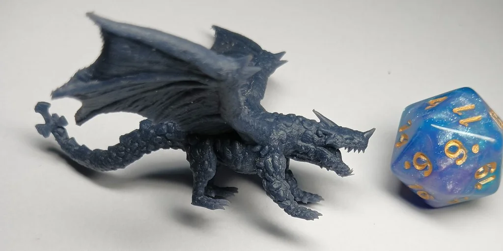 Модель Молодого Адамантинового Дракона