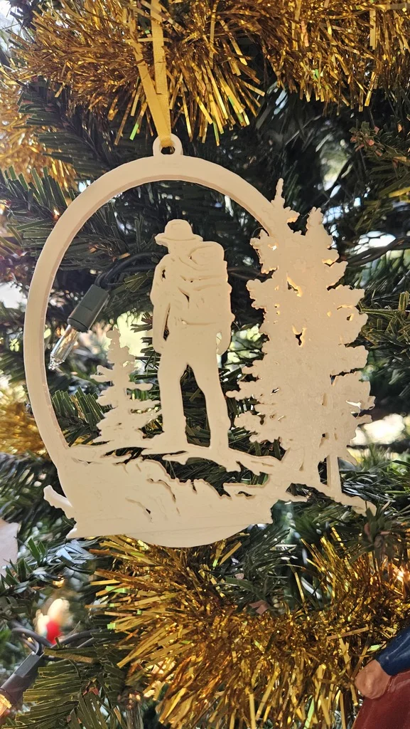 Олень-катер для рождественской елки