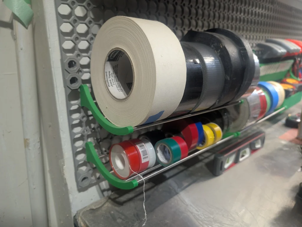 Держатель рулона скотча для Multiboard