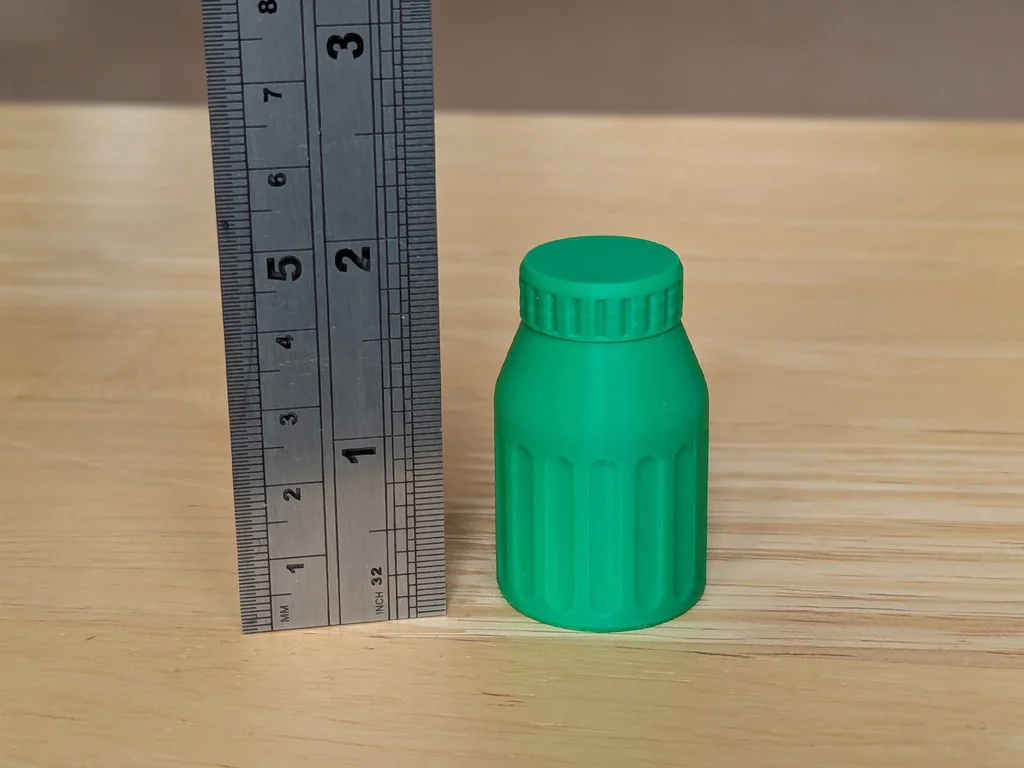 Контейнеры для таблеток: набор из трех моделей