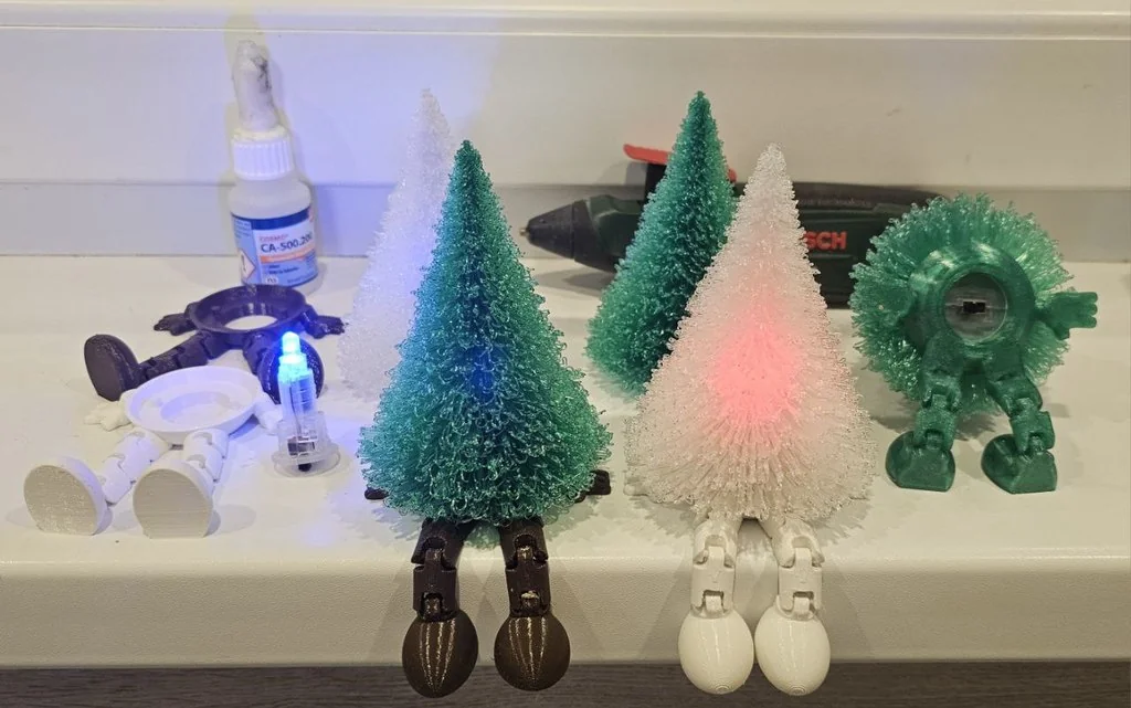 Новогодняя елка с подсветкой и ножками