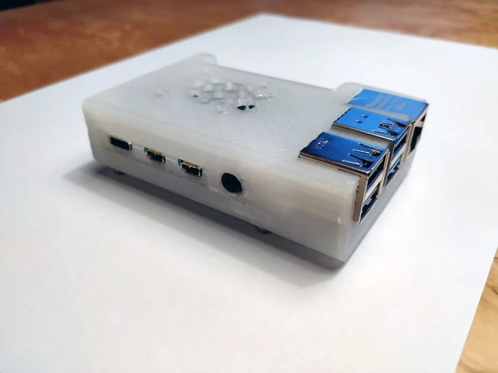 Корпус для Raspberry Pi 4
