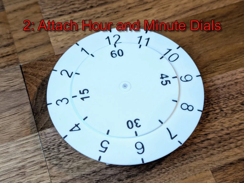 Инвертированные настенные часы