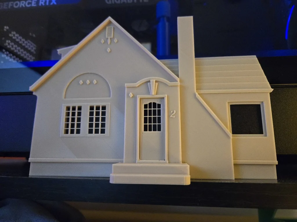 Миниатюрный фасад дома