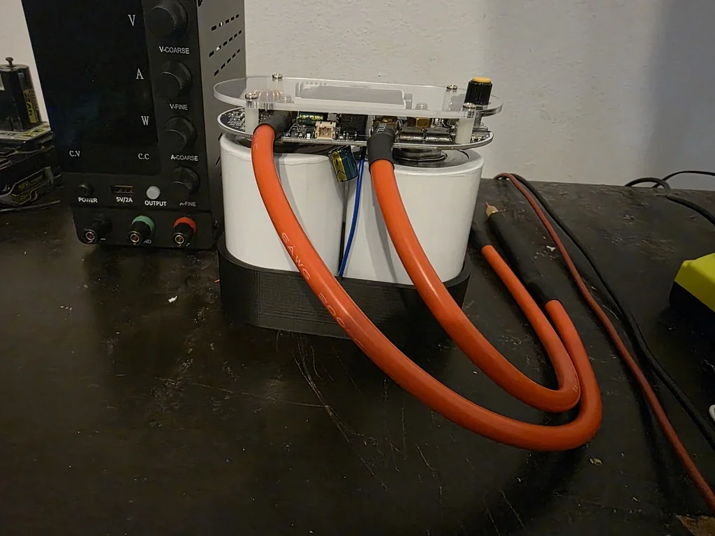 Подставка для точечной сварки суперконденсаторов