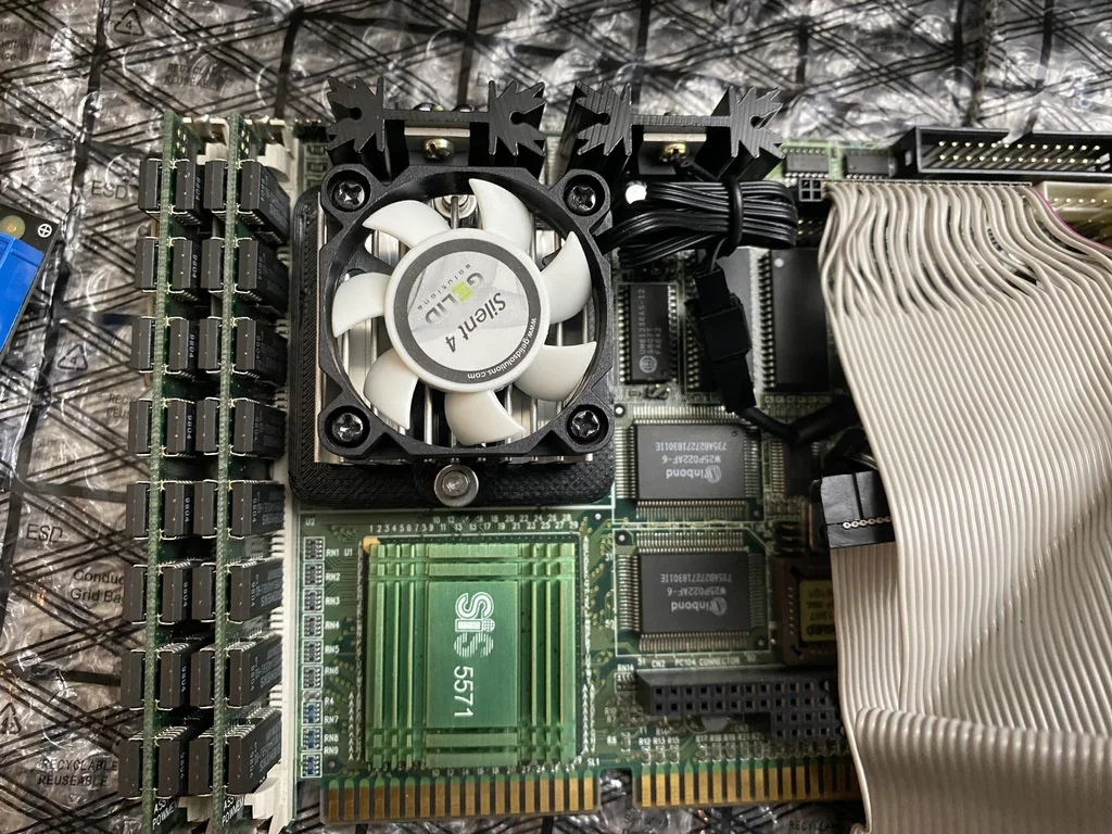 Клипса для радиатора с низким зазором для Pentium