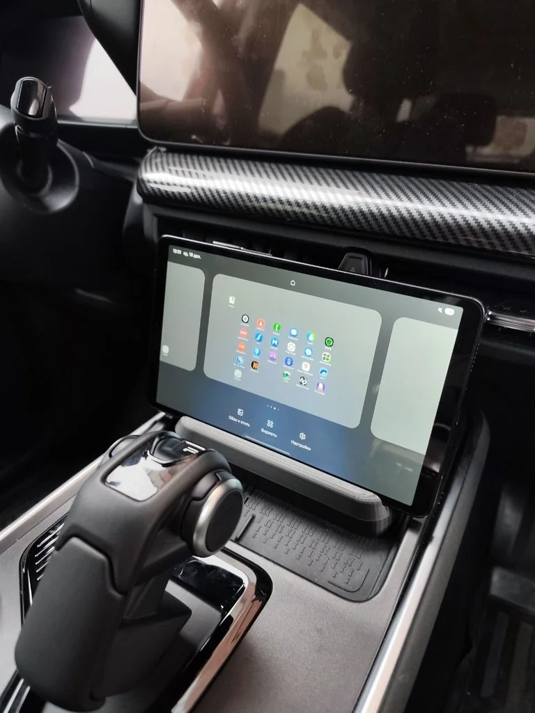 Подставка для планшета Haval H3