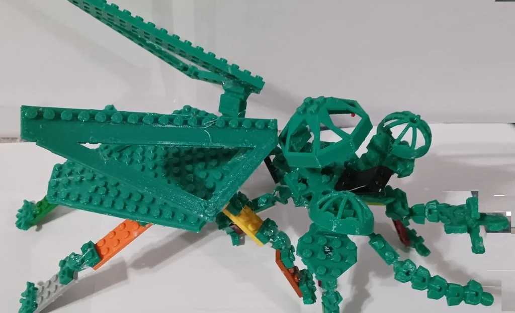 Модель посадочного аппарата Green GRASSHOPPER