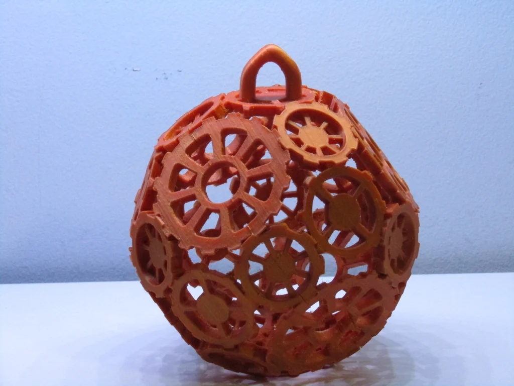 Новогодний ornament из шестерен в стиле стимпанк