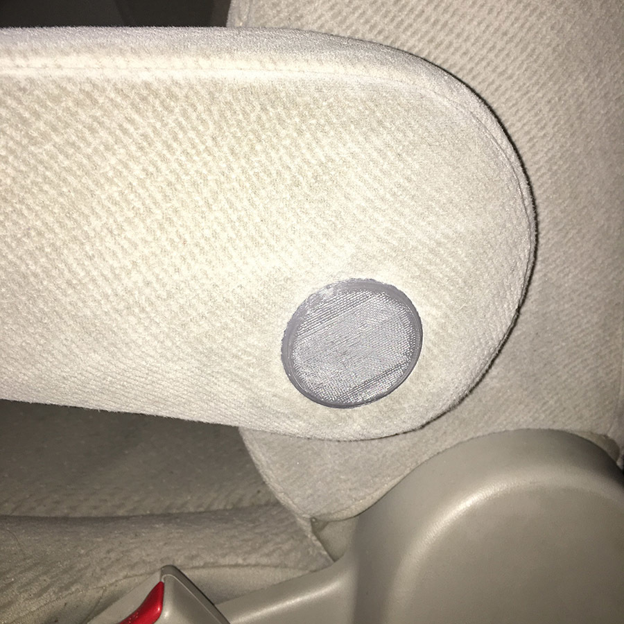 Кончик подлокотника для Toyota Sienna 2012