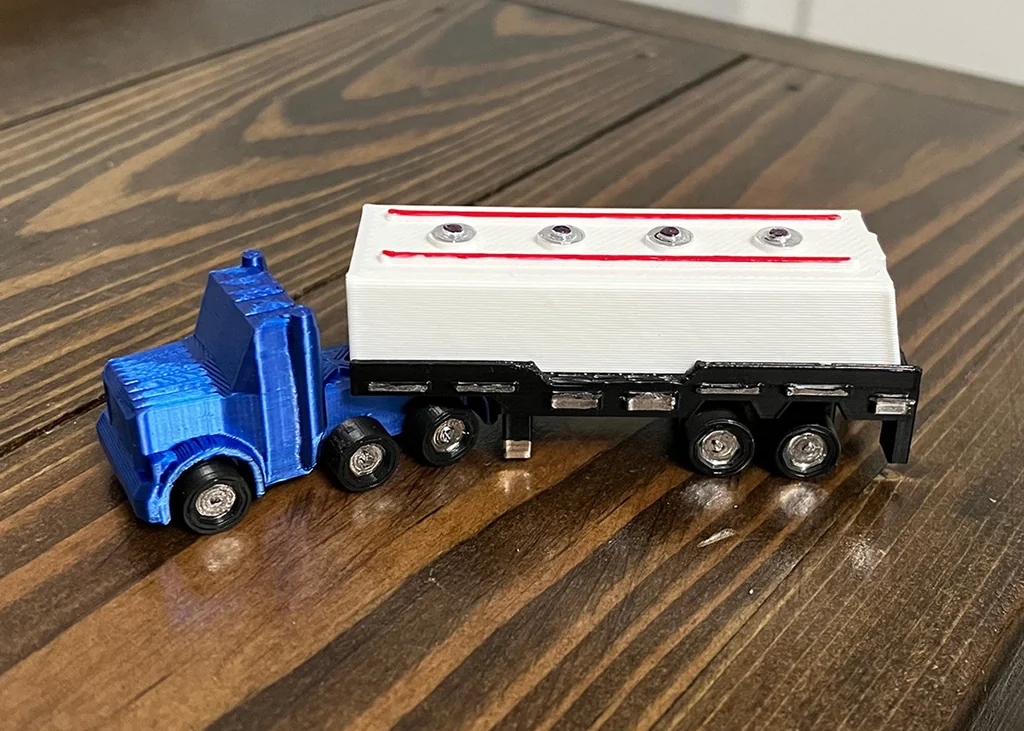 Модель грузовика и прицепа HIGHWAY HAULER