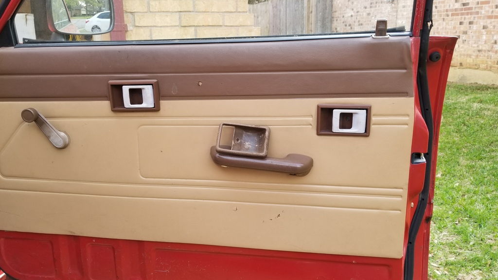 Крышка ручки двери для Toyota Forerunner 1980-х годов