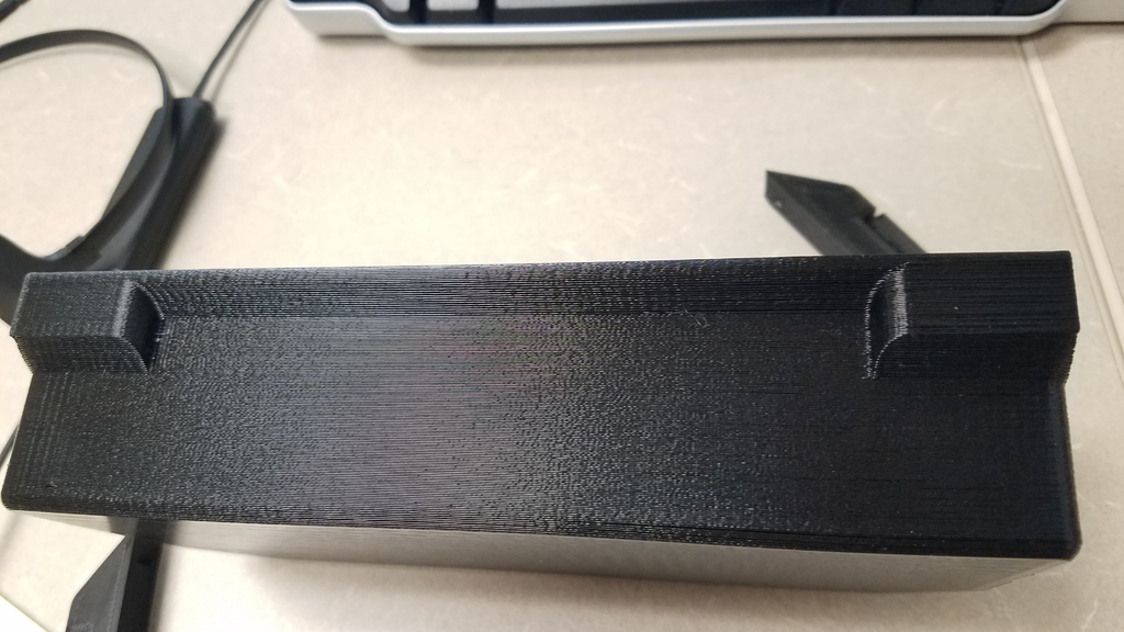 Полка для центральной консоли Toyota Highlander