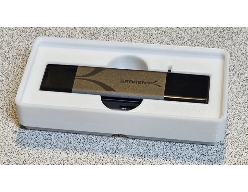 Gridfinity - Коробка для картридера Sabrent USB 3.0