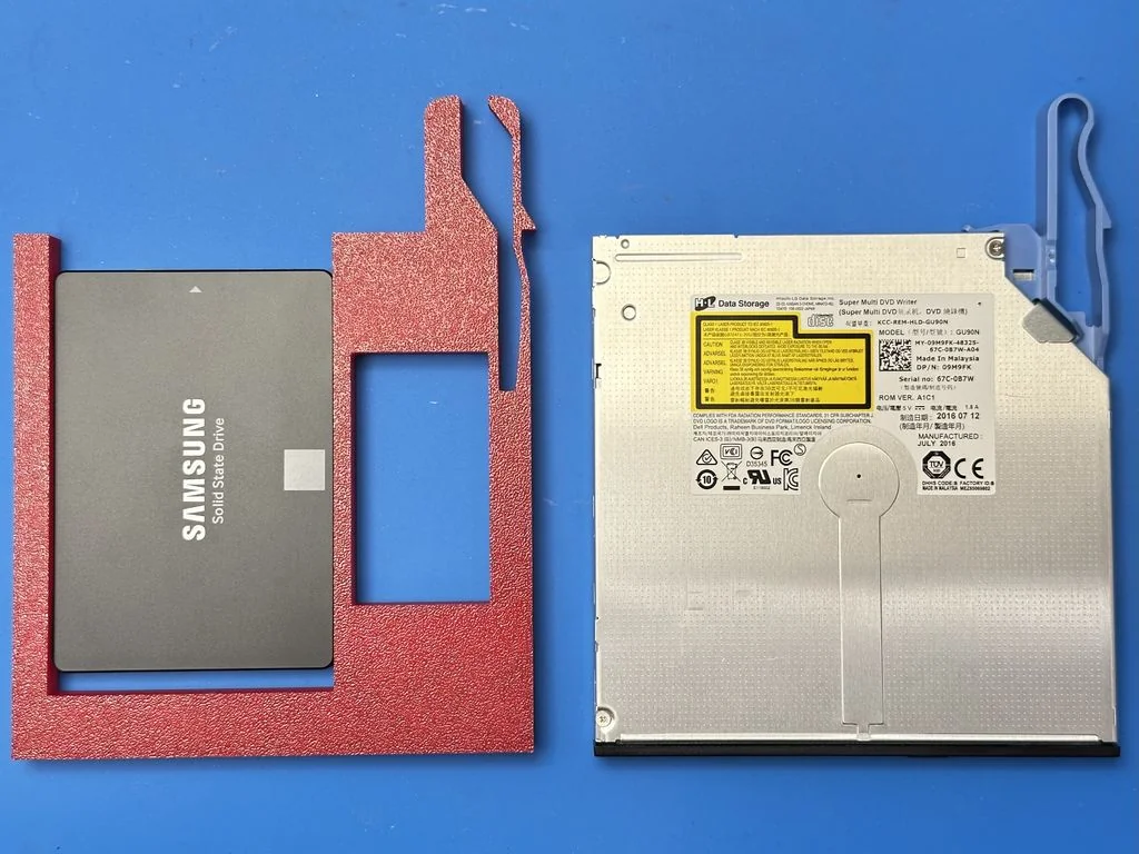 Адаптер для установки 2.5" SSD в Dell OptiPlex