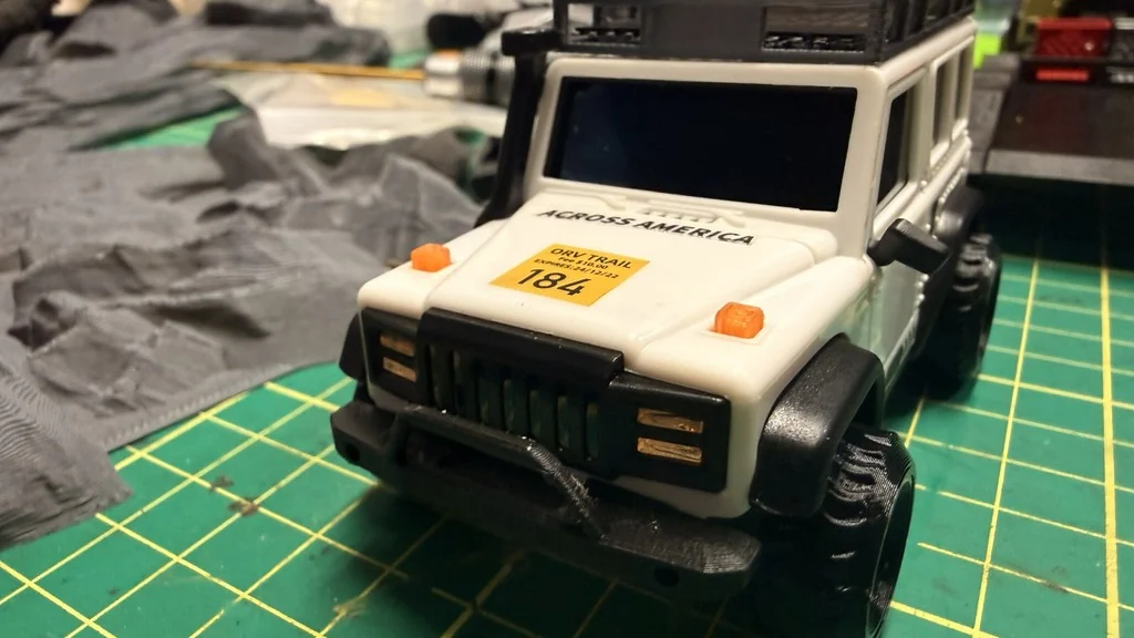 Модель X43: Запасной кузов-муляж