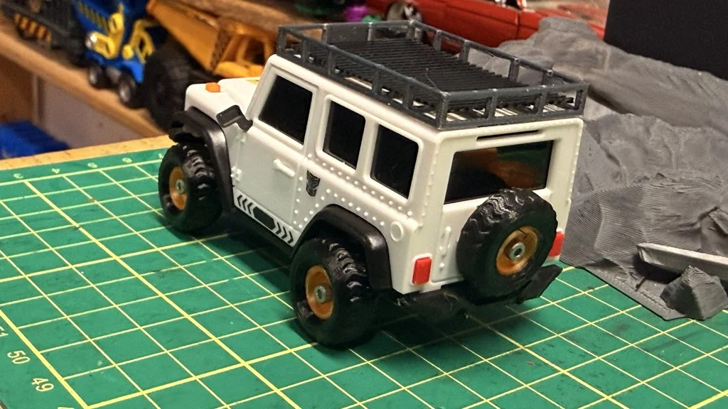 Модель X43: Запасной кузов-муляж