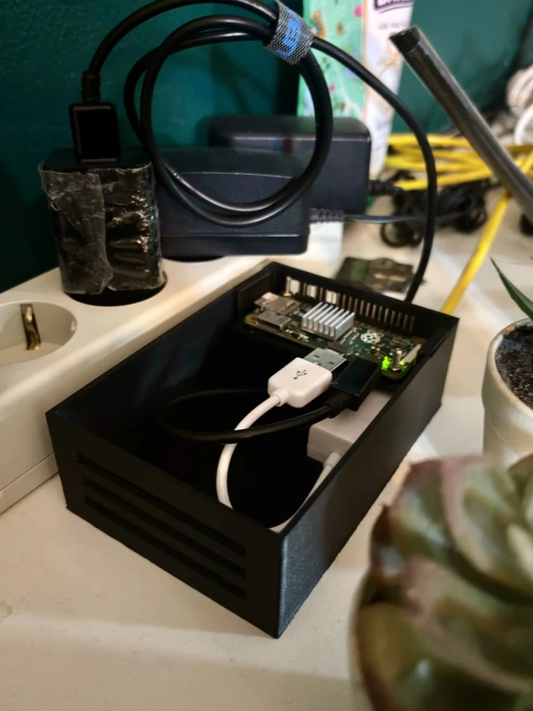 Корпус для Raspberry Pi Zero с USB Ethernet