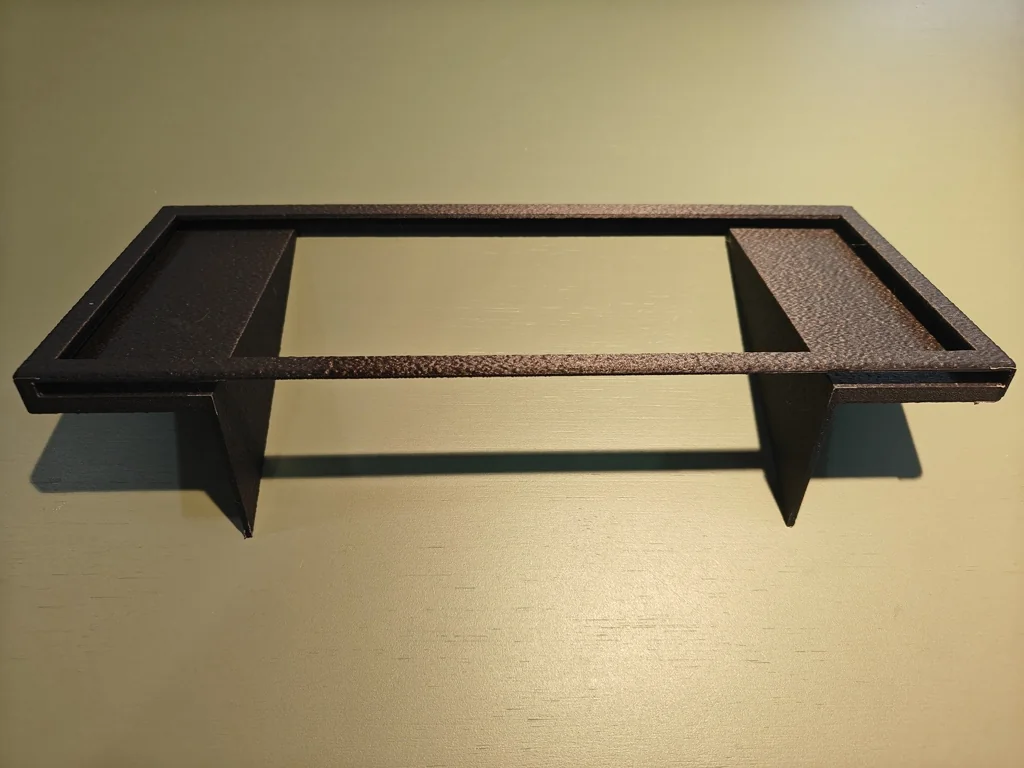 Параметрический корпус для монитора