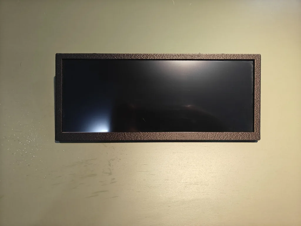 Параметрический корпус для монитора