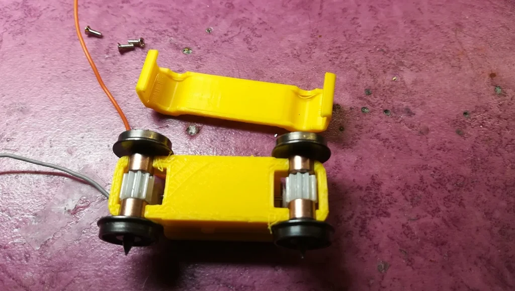 DIY моторные тележки для железнодорожных моделей