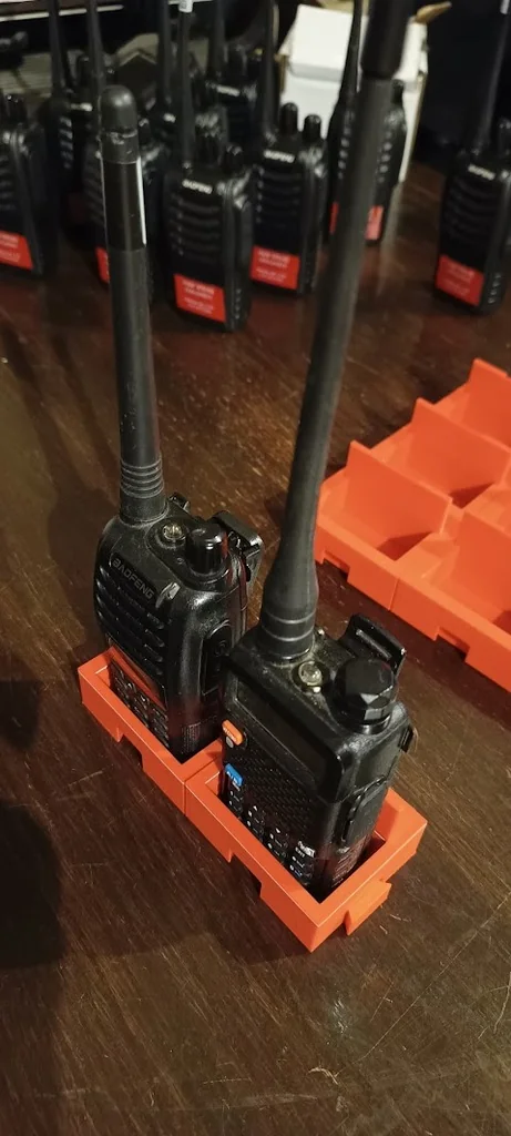 Док-станция Baofeng для радиостанций